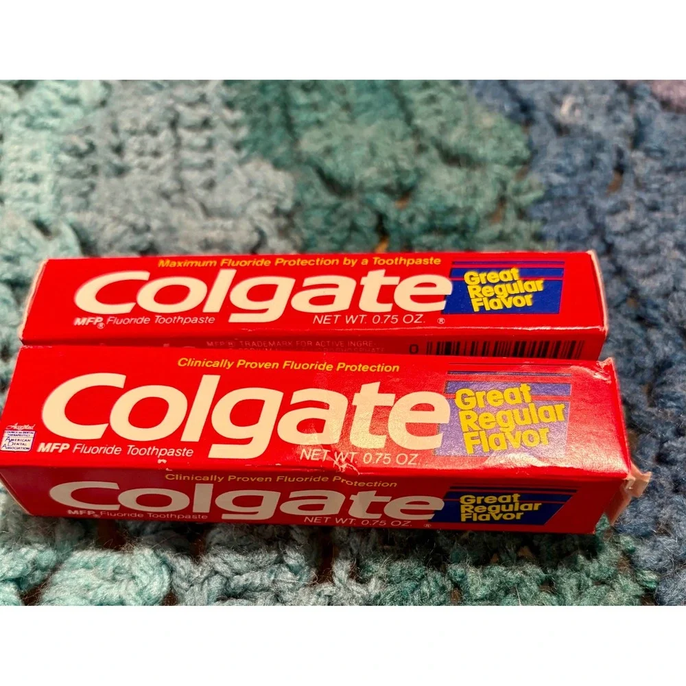 Set of 2 Vintage Colgate MFP Toothpaste Great Regular Flavor Travel Size 0.75 oz